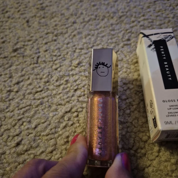 Fenty Beauty Gloss Bomb Lip Luminzer Grape Splash LIMITED-EDITION